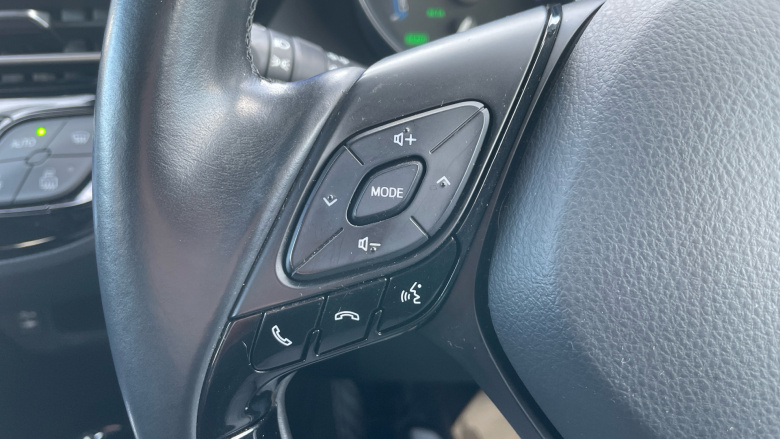 Toyota C-HR 1.8 Hybrid Dynamic 5dr CVT [Leather] Hybrid Hatchback